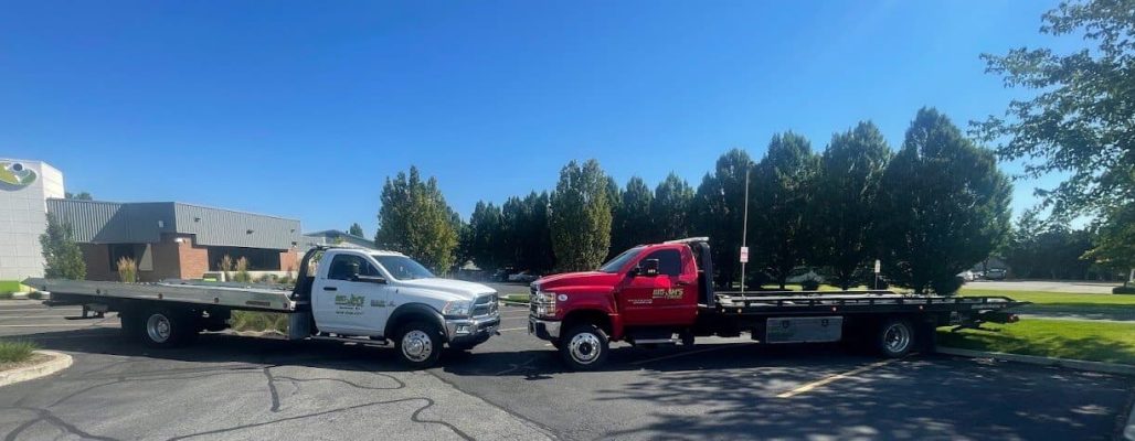 pictures of 2 tow trucks from Big Jim's Towing Spokane wa